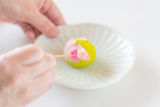 新年を彩る和菓子と発酵の物語 〜伝統と革新が紡ぐ日本の味〜 ✨