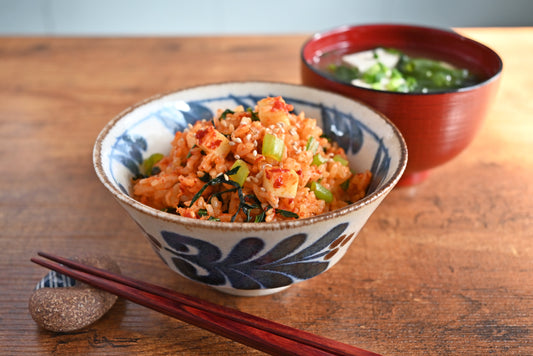 小松菜とキムチチーズの混ぜご飯～福耳キムチ醬で美味しさ倍増！～